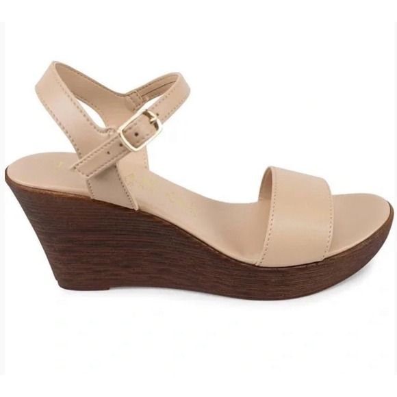 NWOT Italian Shoemakers Amelia Sandal Wedge Sz‎ 11 Tan Beige Wood Ankle Strap - Picture 1 of 13